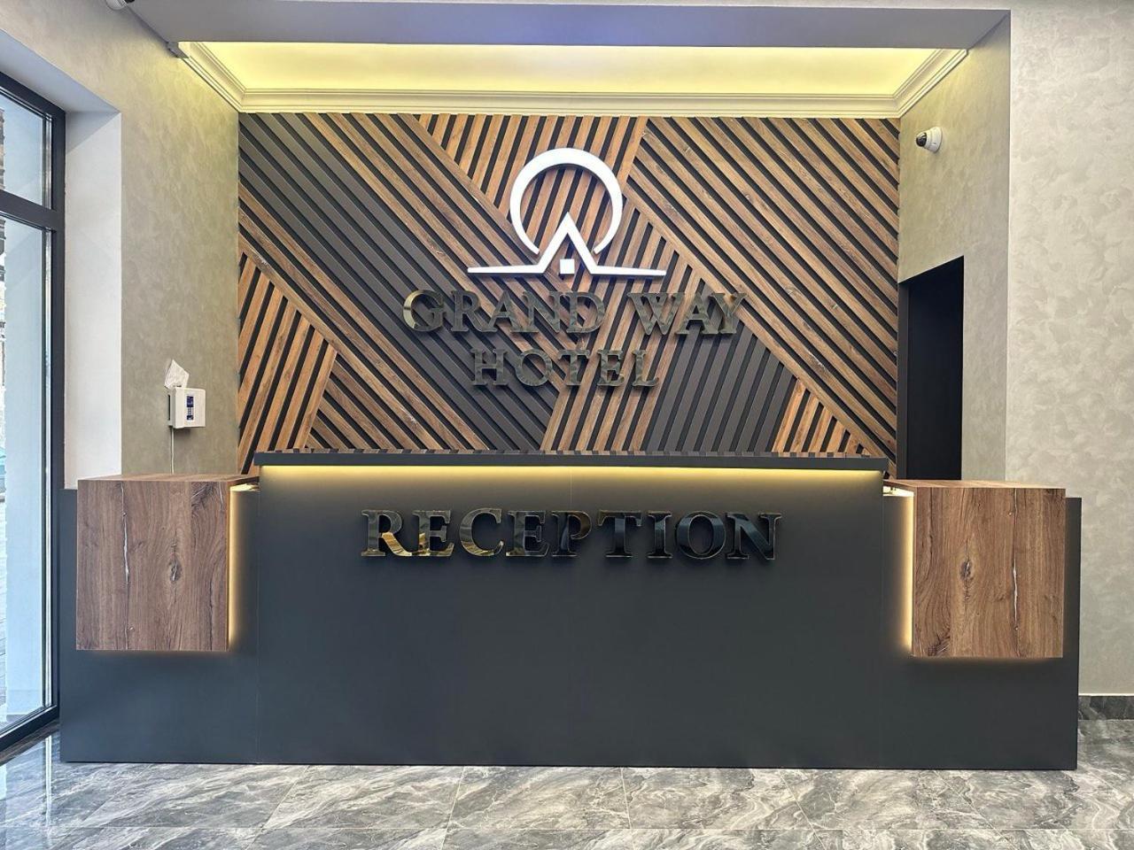 Grand Way Hotel Тараз Екстериор снимка